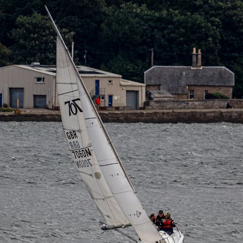 River-Forth-706N0-13