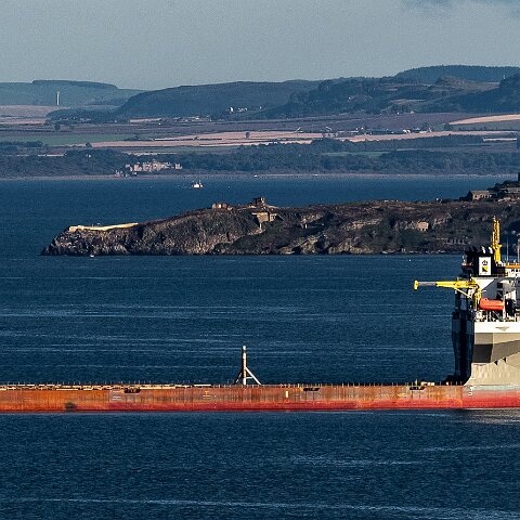 White-Marlin-and-Valaris-Gorilla-VII-2021-10-04-14