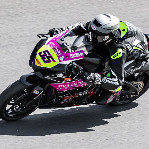 Knockhill-2019-Superstock1000-7