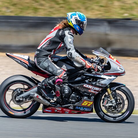 Knockhill-2019-Superstock600-10