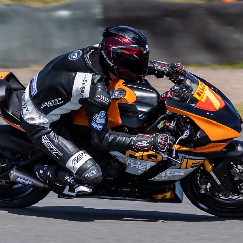 Knockhill-2019-Superstock600-13