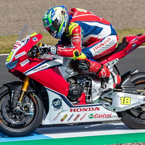 Knockhill-2019-SuperBikes-17