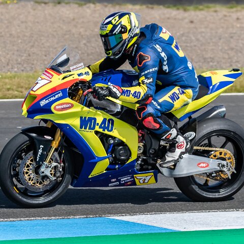 Knockhill-2019-SuperBikes-18