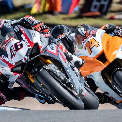 Knockhill-2019-SuperBikes-7