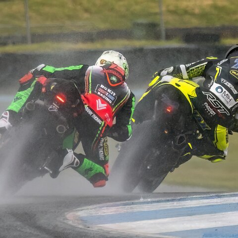 Knockhill-2024-Quattro-Group-British-Supersport-18