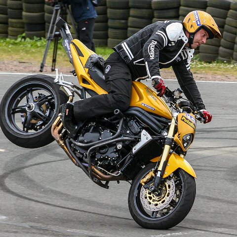 Knockhill-Motor-Bike-Display-2005-07-24-13